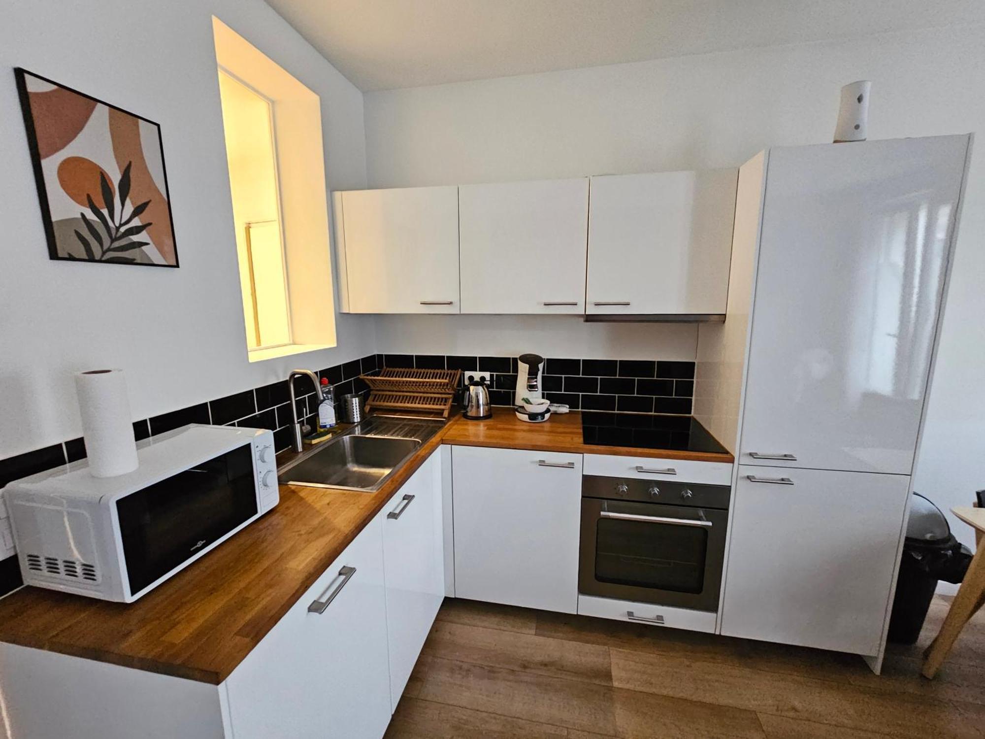 *Appartement Moderne/2 Minutes Du Metro* Saint-Ouen  Kültér fotó