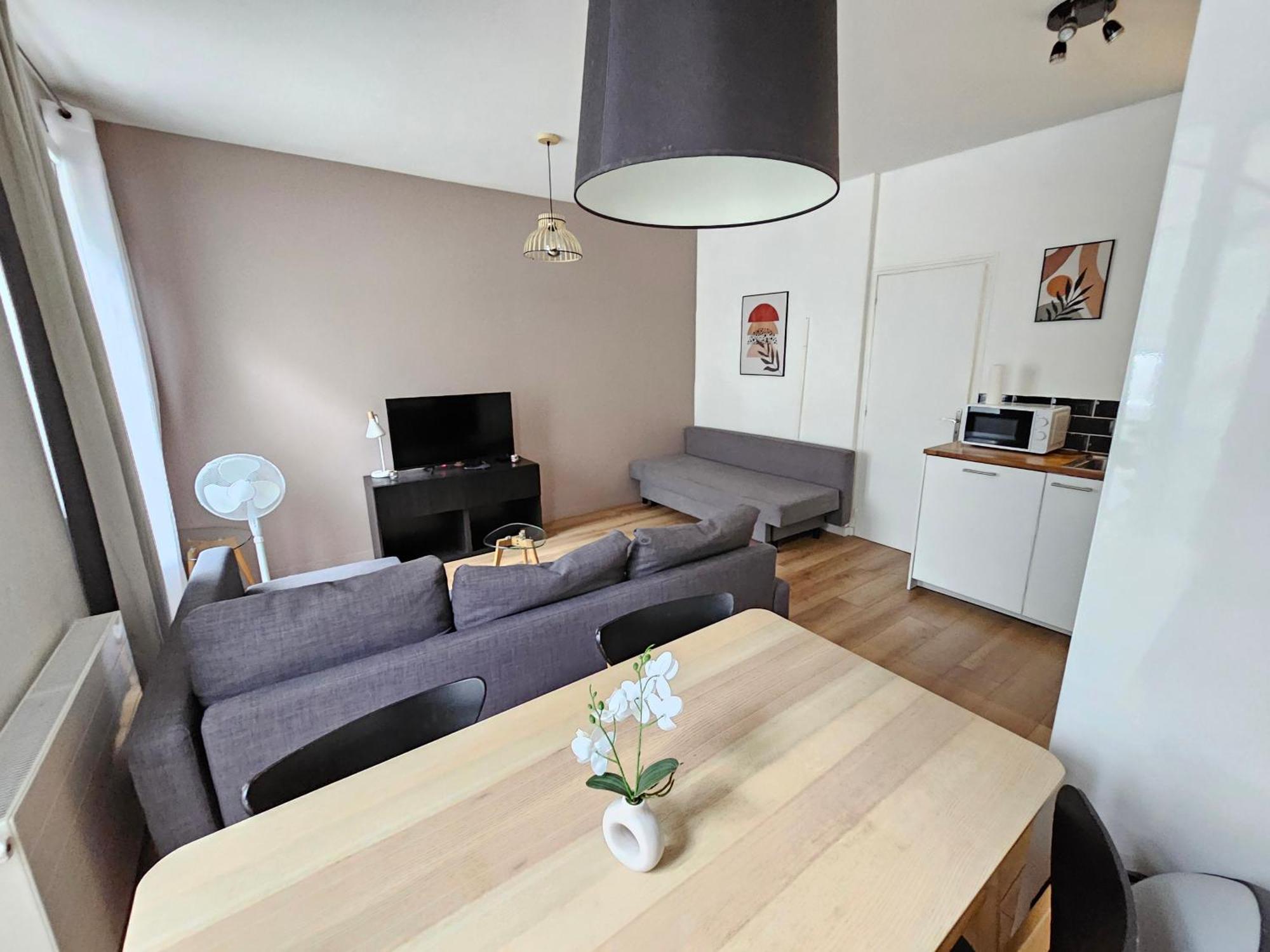 *Appartement Moderne/2 Minutes Du Metro* Saint-Ouen  Kültér fotó